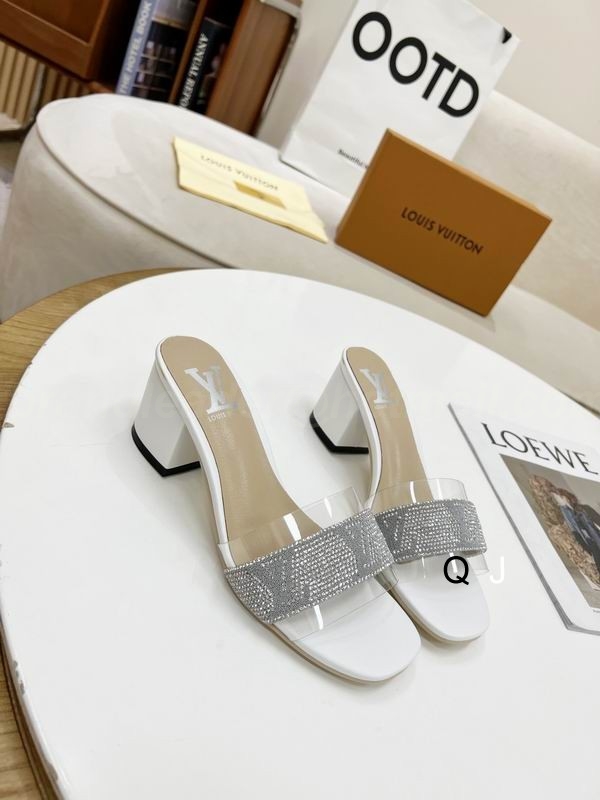 Louis Vuitton Women's Slippers 32